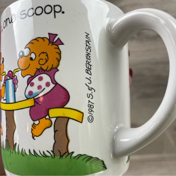 Bernstein Bears Vintage 1987 Princess House Coffee Mug Collectible - Picture 7 of 8